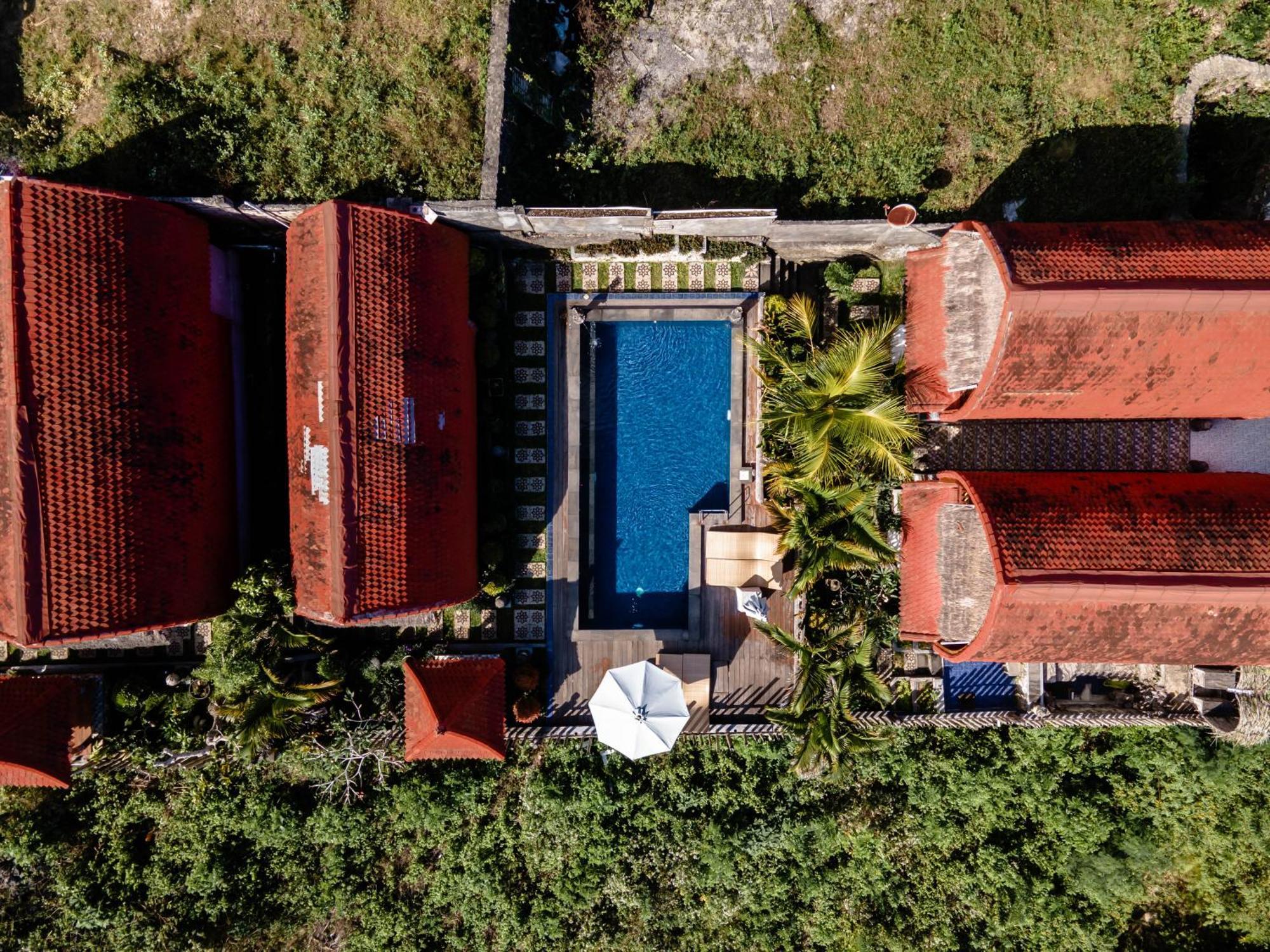 Sentulan Garden Bed & Breakfast Batumadeg Exterior photo